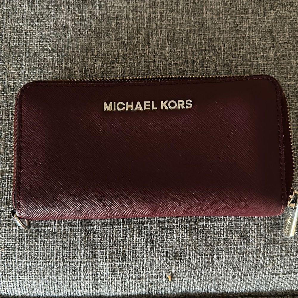 Michael Kors wallet